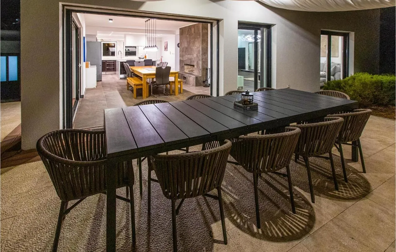 Nice Home In Crikvenica With Sauna Chorvatsko