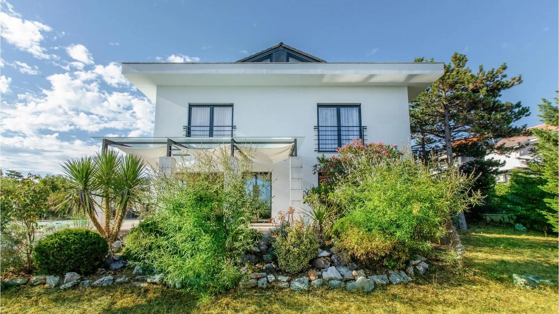 Nice Home In Crikvenica With Sauna Prázdninový dům