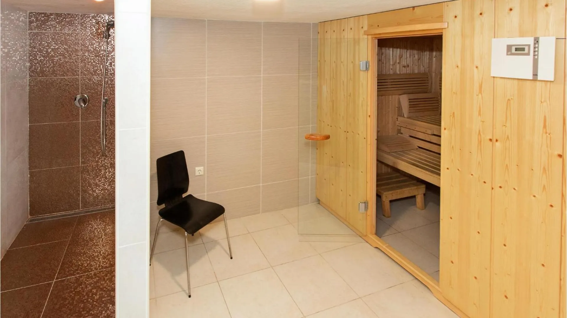 Nice Home In Crikvenica With Sauna 0*,  Chorvatsko